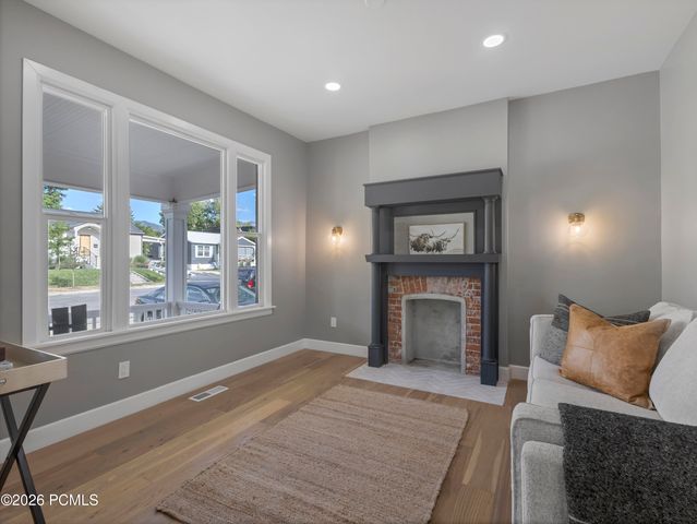 1046 Lincoln Street, Salt Lake City, UT 84105
