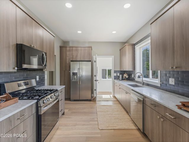 1046 Lincoln Street, Salt Lake City, UT 84105
