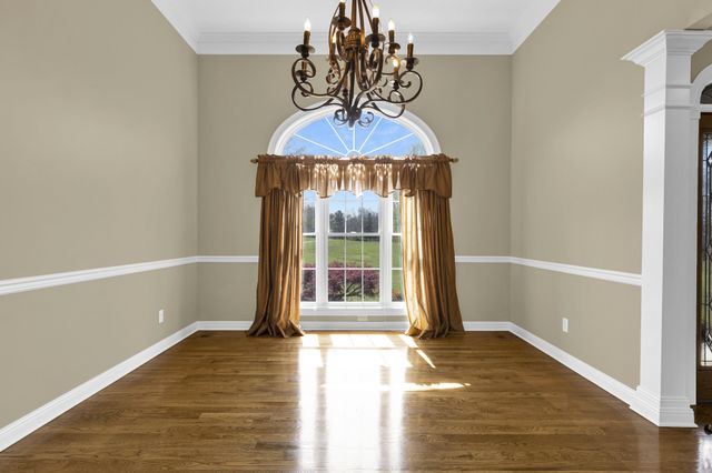 5144 Drake Rd, Cedar Hill, TN 37032