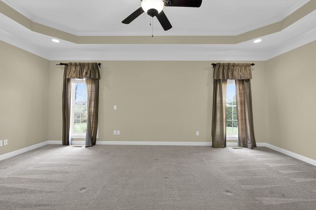 5144 Drake Rd, Cedar Hill, TN 37032