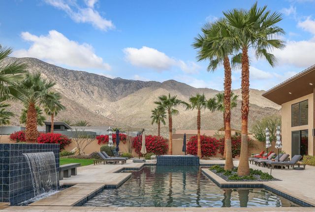 3150 Cody Court, Palm Springs, CA 92264