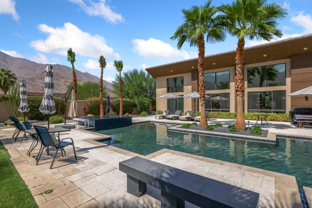 3150 Cody Court, Palm Springs, CA 92264