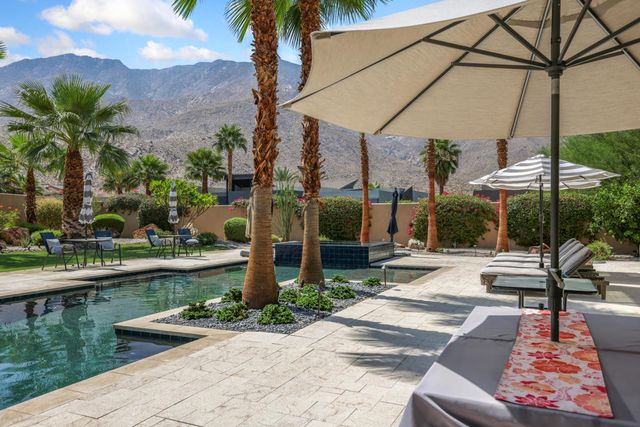 3150 Cody Court, Palm Springs, CA 92264