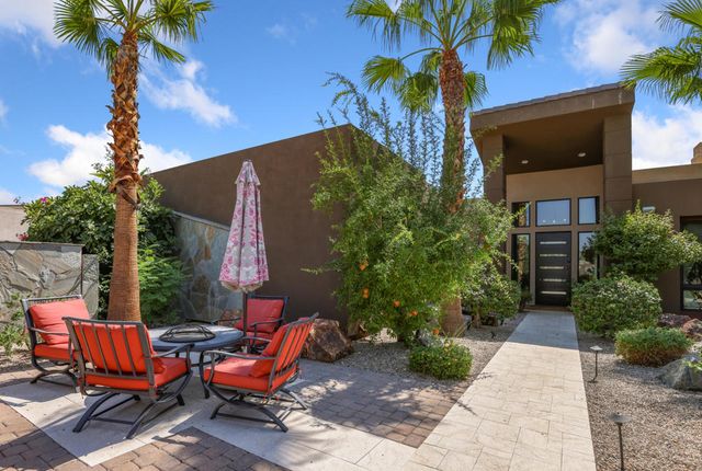 3150 Cody Court, Palm Springs, CA 92264