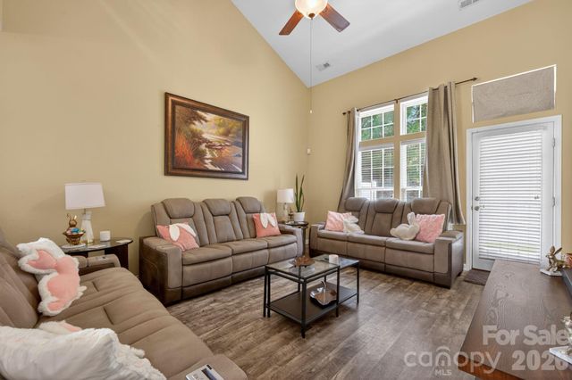 142 Autumn Falls Drive 18, Clover, SC 29710