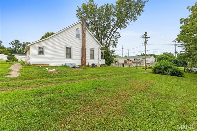 2130 Gilmore Lane, Wentzville, MO 63385