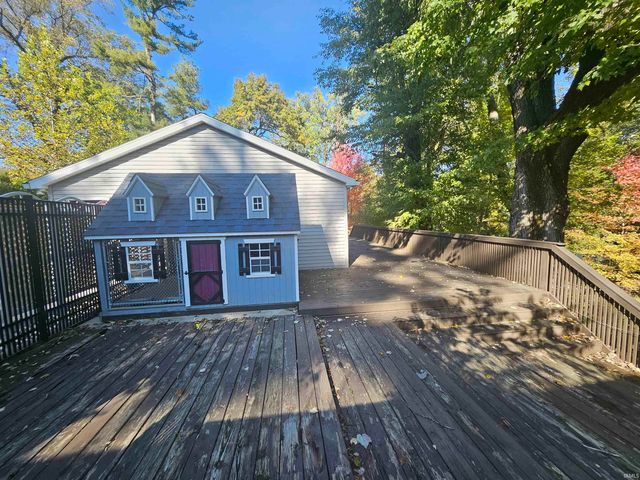 315 W Evergreen Road, Evansville, IN 47710