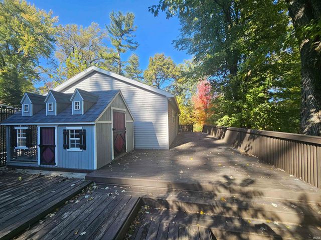 315 W Evergreen Road, Evansville, IN 47710