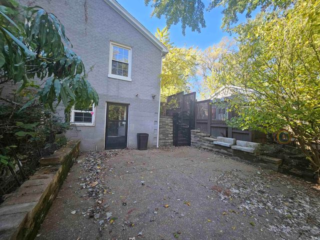 315 W Evergreen Road, Evansville, IN 47710