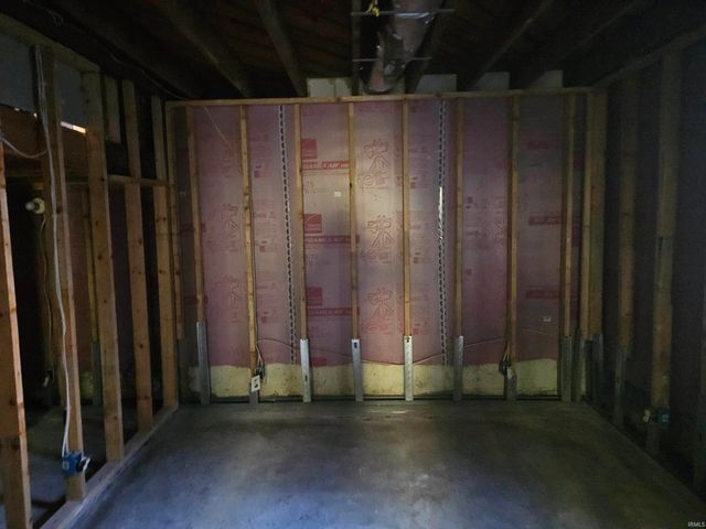 315 W Evergreen Road, Evansville, IN 47710