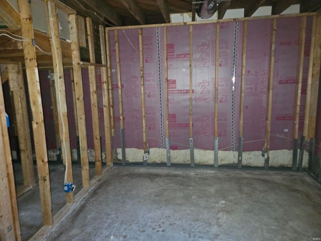 315 W Evergreen Road, Evansville, IN 47710