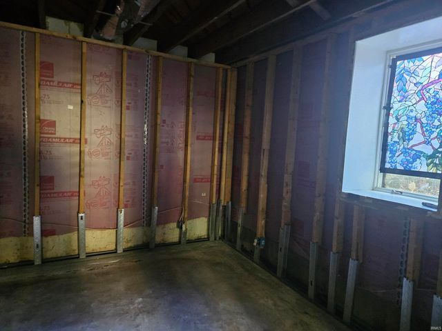 315 W Evergreen Road, Evansville, IN 47710