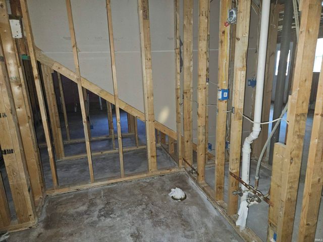 315 W Evergreen Road, Evansville, IN 47710