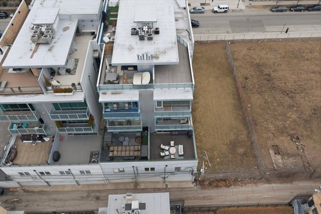 925 N Larrabee Street 2N, Chicago, IL 60610