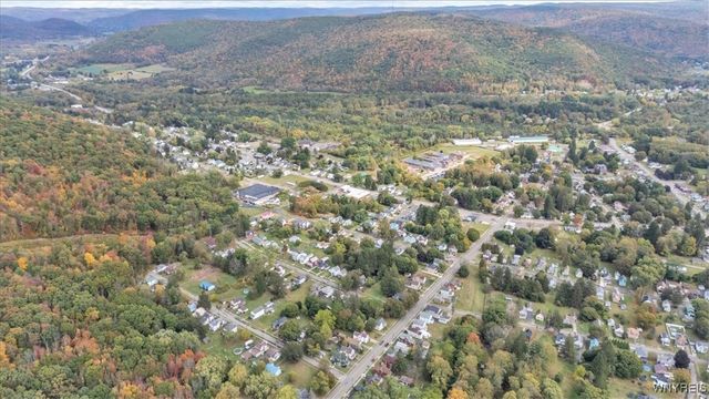 48 Cleveland Avenue, Salamanca, NY 14779