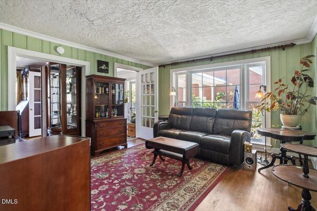 3325 North Walnut Street, Farmville, NC 27828