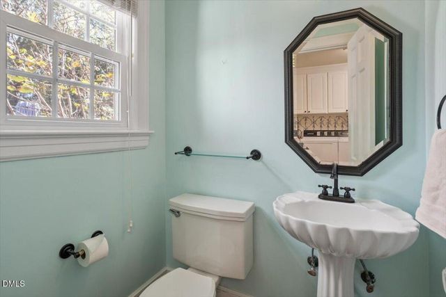 3325 North Walnut Street, Farmville, NC 27828