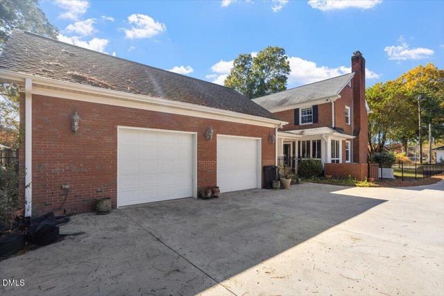 3325 North Walnut Street, Farmville, NC 27828