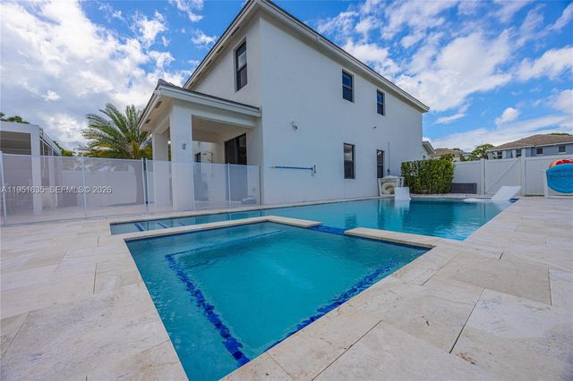 7126 Rockwood Rd, Jupiter, FL 33458