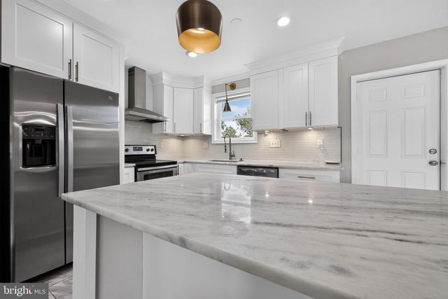 4402 RIDGECREST DR, Suitland, MD 20746