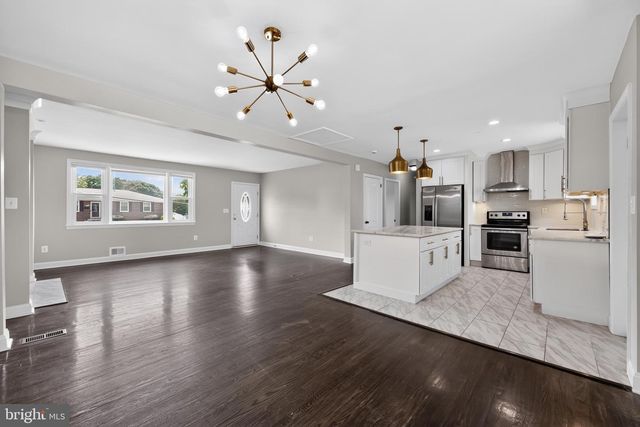 4402 RIDGECREST DR, Suitland, MD 20746