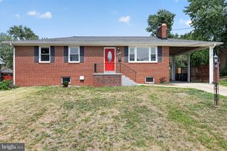 4402 RIDGECREST DR, Suitland, MD 20746