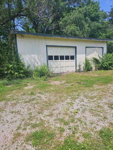 998 Post Oak, Willow Springs, MO 65793