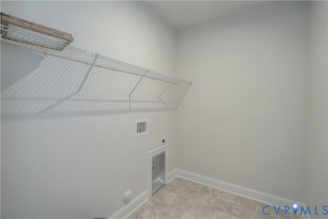 8720 Hope Farm Ln, Mechanicsville, VA 23111