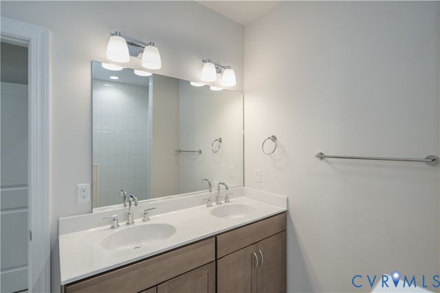 8720 Hope Farm Ln, Mechanicsville, VA 23111