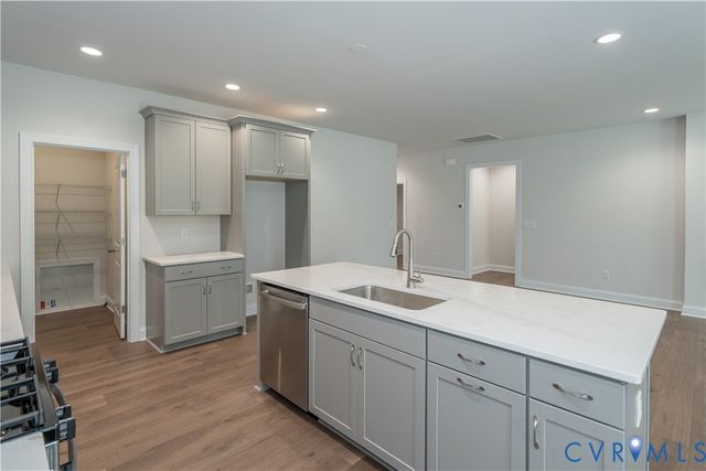 8720 Hope Farm Ln, Mechanicsville, VA 23111