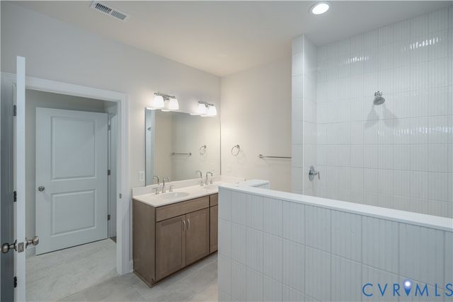 8720 Hope Farm Ln, Mechanicsville, VA 23111