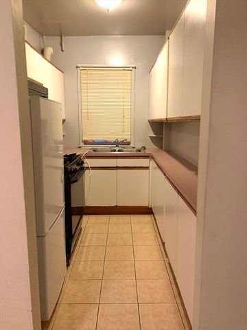 110 Capital St 1, Pawtucket, RI 02860