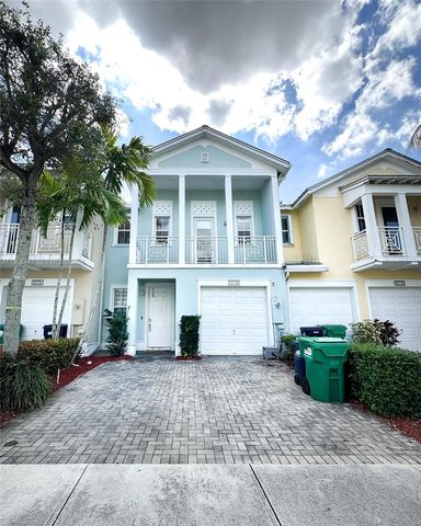 10728 NW 76th Ln 10728, Doral, FL 33178