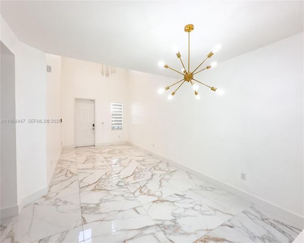 10728 NW 76th Ln 10728, Doral, FL 33178