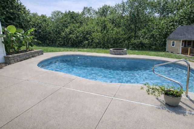 1021 Running Brook Drive, Lawrenceburg, KY 40342