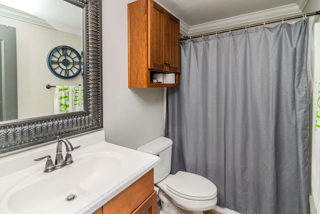 1021 Running Brook Drive, Lawrenceburg, KY 40342