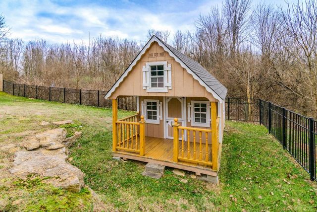 1021 Running Brook Drive, Lawrenceburg, KY 40342