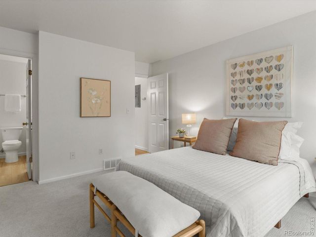2301 N Shore Drive, Longmont, CO 80503