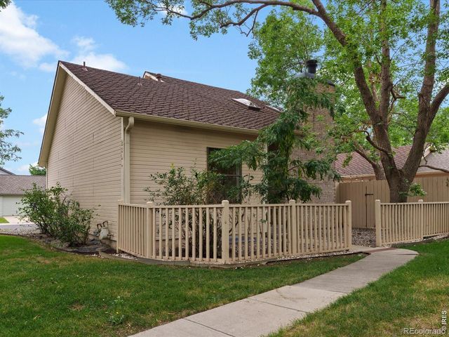 2301 N Shore Drive, Longmont, CO 80503