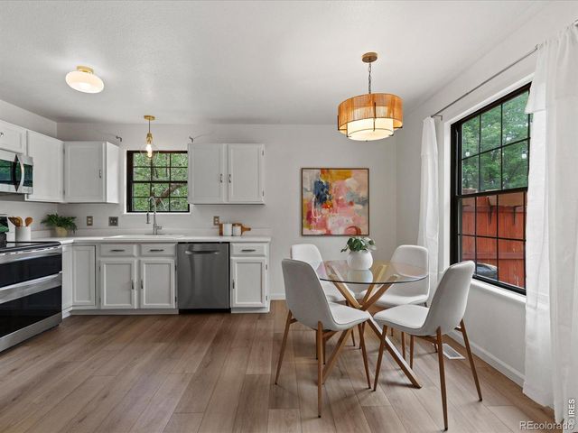 2301 N Shore Drive, Longmont, CO 80503