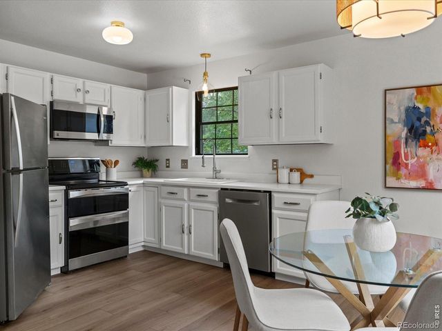 2301 N Shore Drive, Longmont, CO 80503