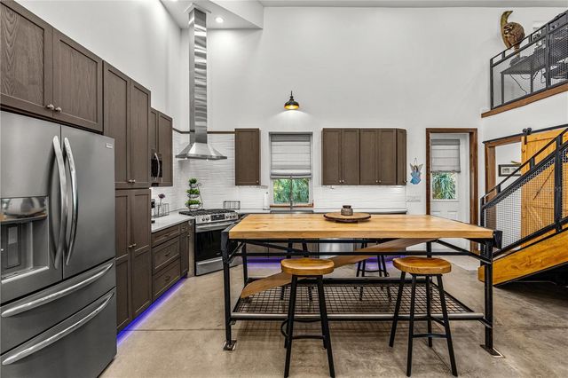 3180 VOLCO ROAD, Edgewater, FL 32141