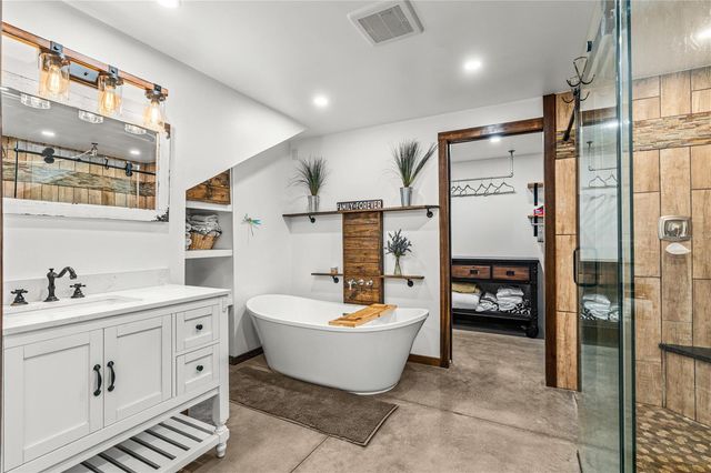 3180 VOLCO ROAD, Edgewater, FL 32141