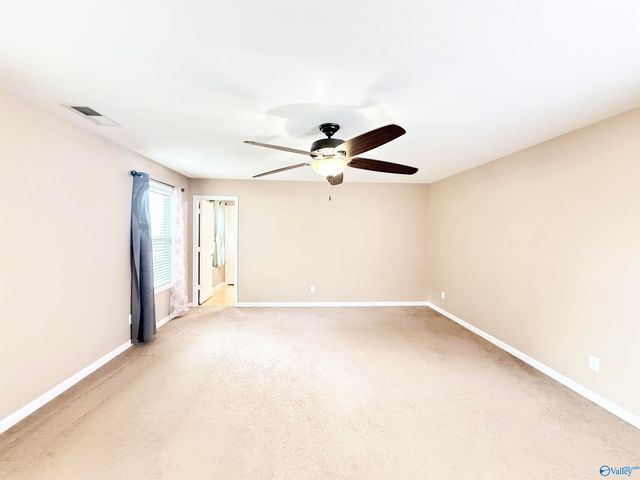 3070 Castlecreek Drive, Madison, AL 35756