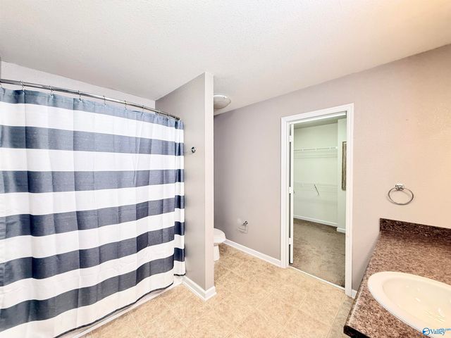 3070 Castlecreek Drive, Madison, AL 35756