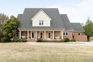 106 Manningham Drive, Madison, AL 35758