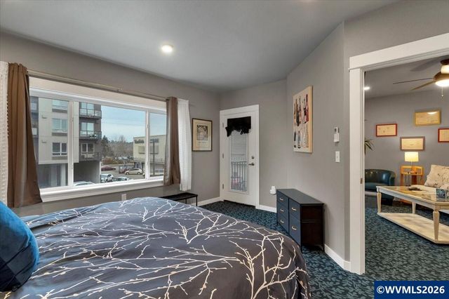 227 Commercial St NE, Salem, OR 97301