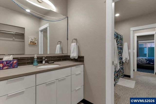 227 Commercial St NE, Salem, OR 97301