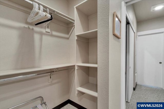 227 Commercial St NE, Salem, OR 97301