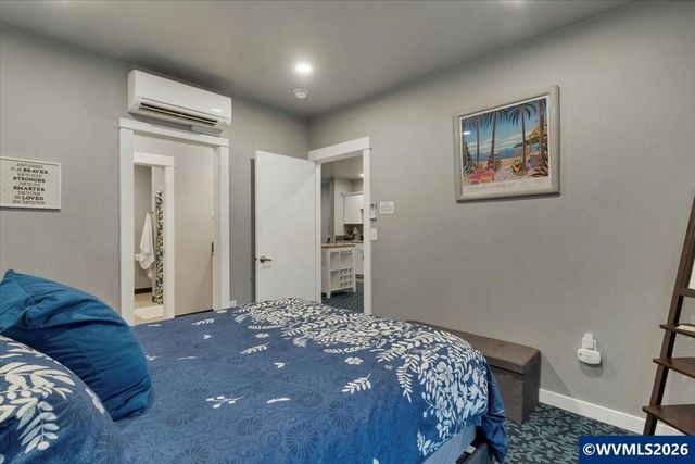 227 Commercial St NE, Salem, OR 97301